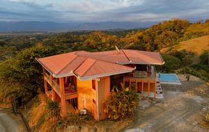 A Luxurious Sanctuary with Ocean & Mountain Views - Quepos, Costa Rica