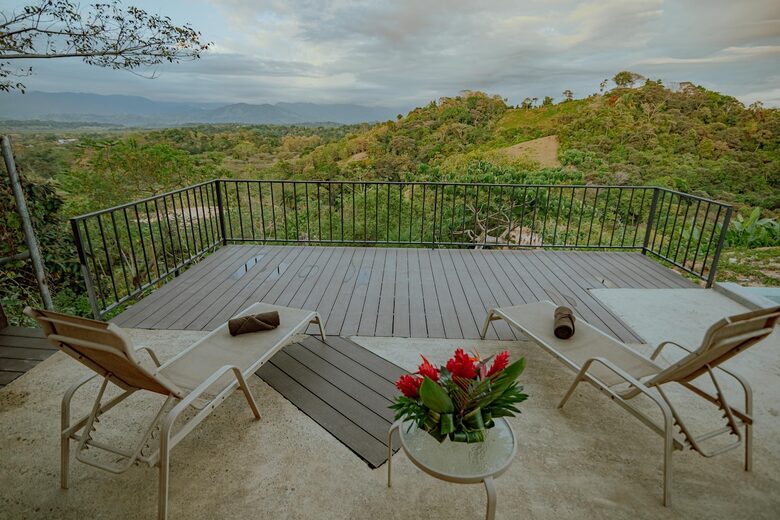 A Luxurious Sanctuary with Ocean & Mountain Views - Quepos, Costa Rica