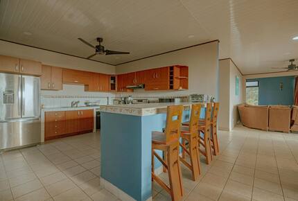 A Luxurious Sanctuary with Ocean & Mountain Views - Quepos, Costa Rica
