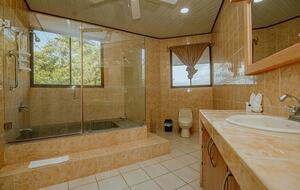 A Luxurious Sanctuary with Ocean & Mountain Views - Quepos, Costa Rica
