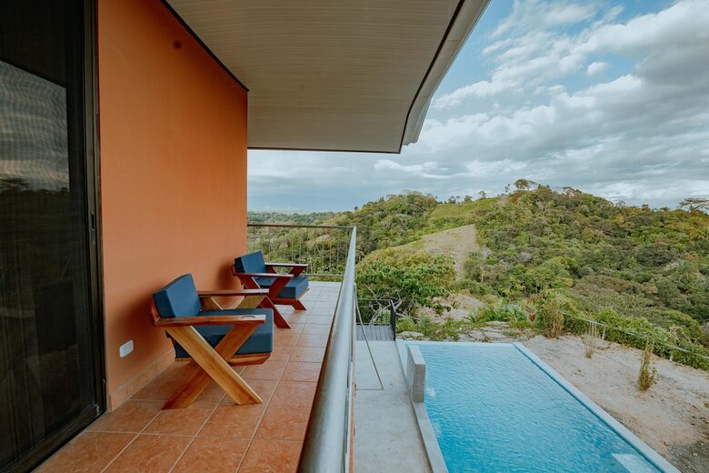 A Luxurious Sanctuary with Ocean & Mountain Views - Quepos, Costa Rica