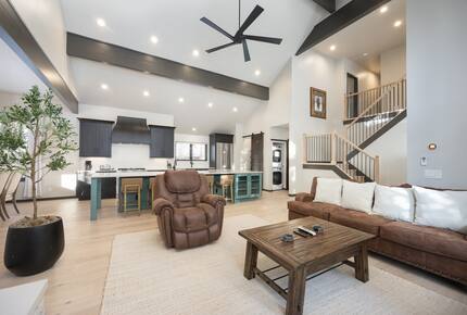 Modern Alpine Escape Just Minutes from Breckenridge - Breckenridge, Colorado