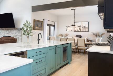 Modern Alpine Escape Just Minutes from Breckenridge - Breckenridge, Colorado