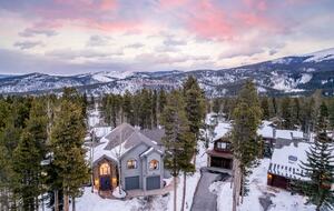 Modern Alpine Escape Just Minutes from Breckenridge - Breckenridge, Colorado