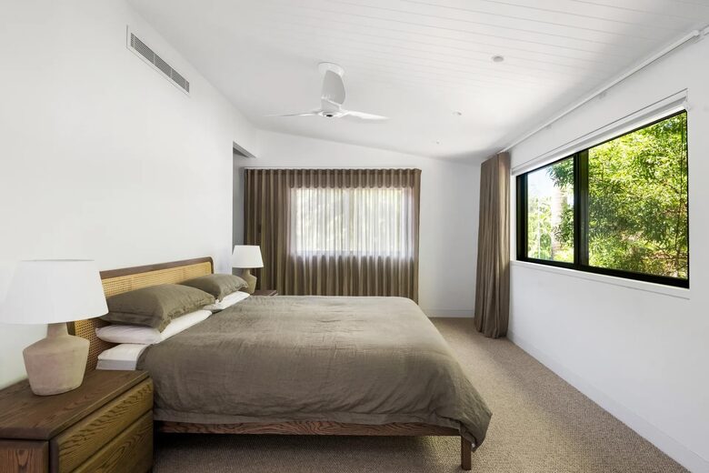 Secluded Oasis of Coastal Luxury Overlooking Bilgola Beach - Bilgola Beach, Australia