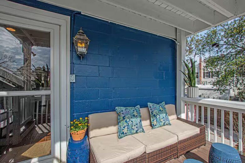 Chic Loft over The Azalea Cocktail Bar & Garden - Summerville, South Carolina