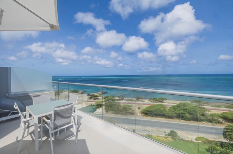Luxury Living Above the Caribbean | Exclusive Penthouse Experience - Noord, Aruba