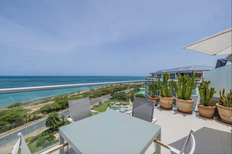 Luxury Living Above the Caribbean | Exclusive Penthouse Experience - Noord, Aruba