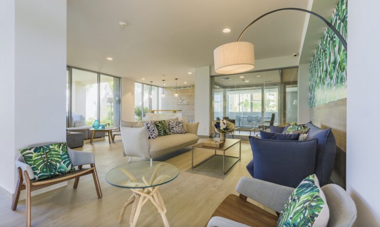 Luxury Living Above the Caribbean | Exclusive Penthouse Experience - Noord, Aruba