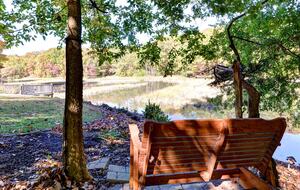 Tidal Creek Retreat: Elegance Meets Serenity - Newport News, Virginia