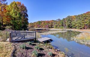 Tidal Creek Retreat: Elegance Meets Serenity - Newport News, Virginia