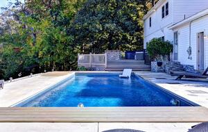 Tidal Creek Retreat: Elegance Meets Serenity - Newport News, Virginia
