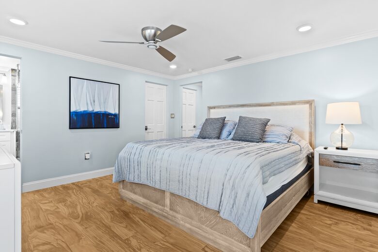 River House Retreat - Bradenton, Florida