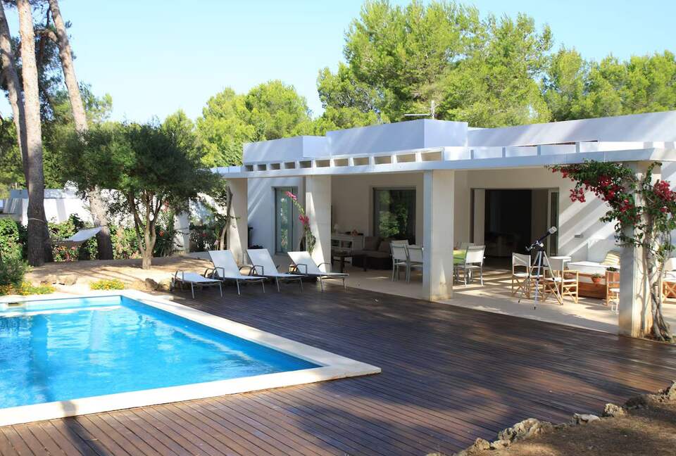 Elegant Pine Forest Retreat in Son Parc - Es Mercadal, Menorca, Spain