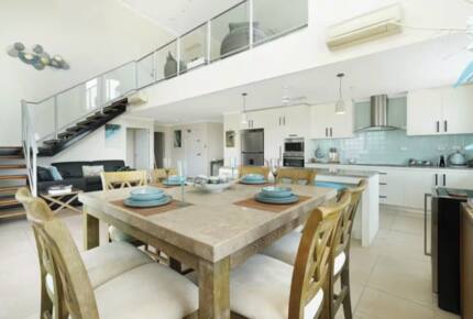 Skyline Serenity | A Two-Story Penthouse with Breathtaking Views - Darwin, Australia