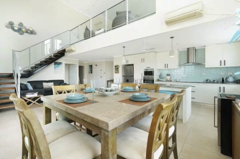 Skyline Serenity | A Two-Story Penthouse with Breathtaking Views - Darwin, Australia