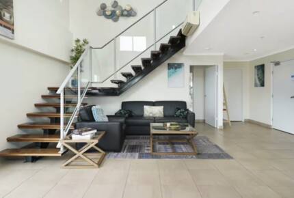 Skyline Serenity | A Two-Story Penthouse with Breathtaking Views - Darwin, Australia