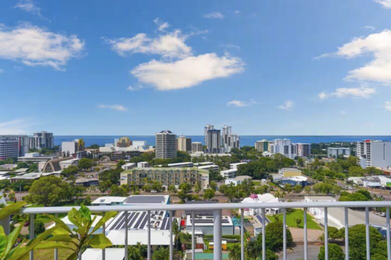 Skyline Serenity | A Two-Story Penthouse with Breathtaking Views - Darwin, Australia