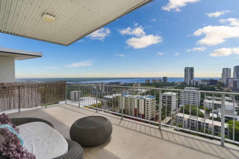Skyline Serenity | A Two-Story Penthouse with Breathtaking Views - Darwin, Australia
