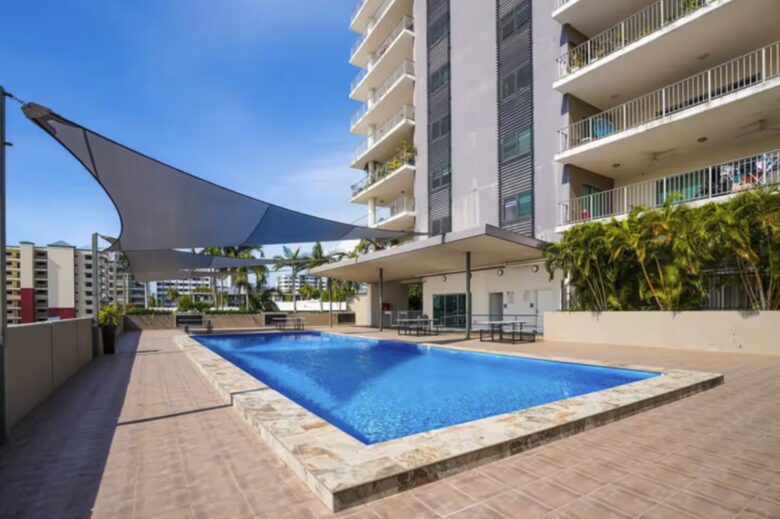 Skyline Serenity | A Two-Story Penthouse with Breathtaking Views - Darwin, Australia