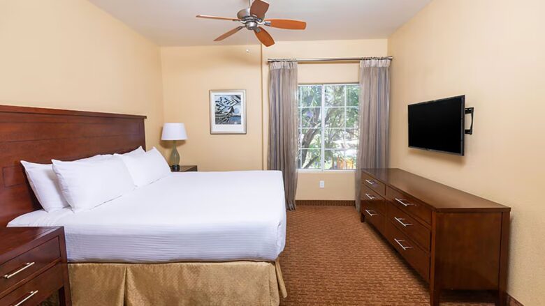 One Bedroom Suite | Scottsdale Villa Mirage, a Hilton Vacation Club - Scottsdale, Arizona