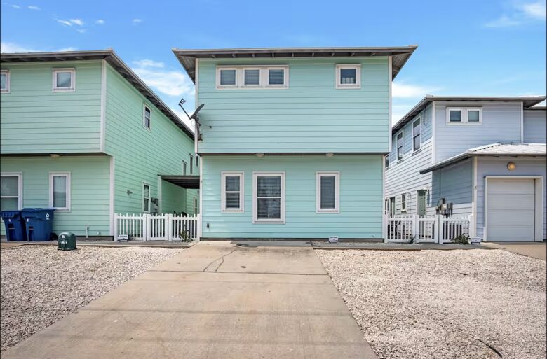 Teal by the Beach - Port Aransas, Texas