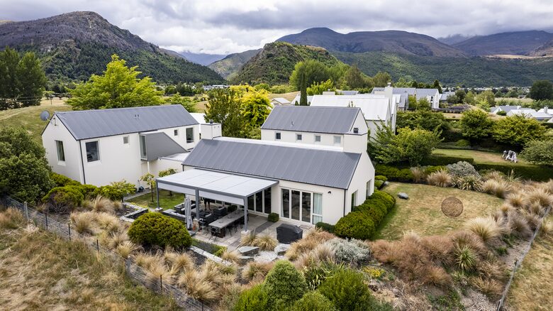Elegant Escape in Arrowtown’s Premier Golf Community - Arrowtown, New Zealand