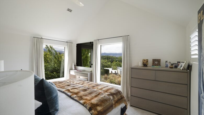 Elegant Escape in Arrowtown’s Premier Golf Community - Arrowtown, New Zealand