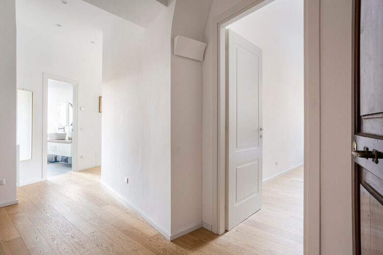Bright and Modern Apartment Near Vatican City - Rome, Italy