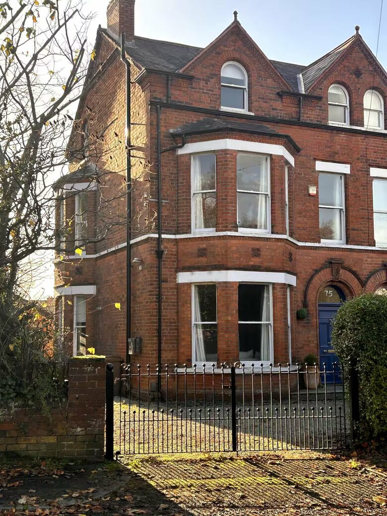 Charming Belfast Retreat in a Prime Location - Belfast, United Kingdom