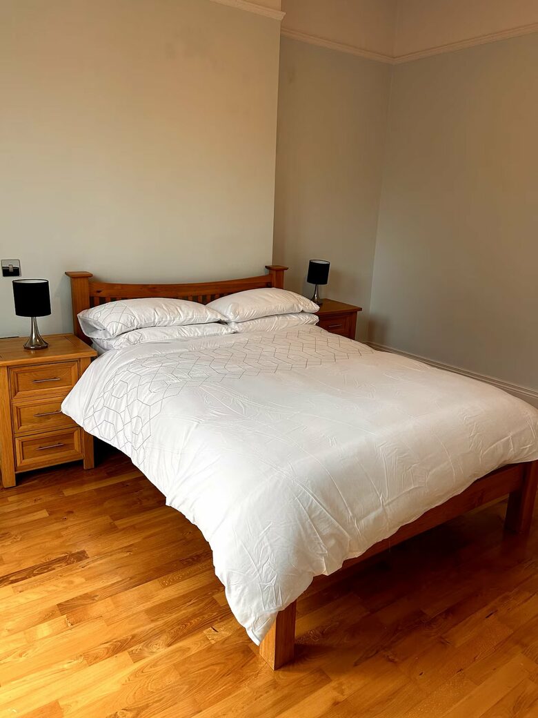 Charming Belfast Retreat in a Prime Location - Belfast, United Kingdom