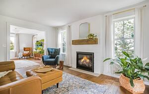 Historic Elegance in the Heart of Bayfield - Bayfield, Wisconsin