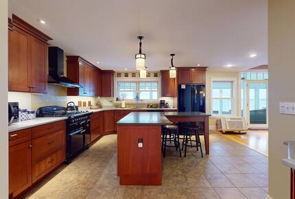 Timeless Elegance on the Shores of Lake Champlain - Plattsburgh, New York