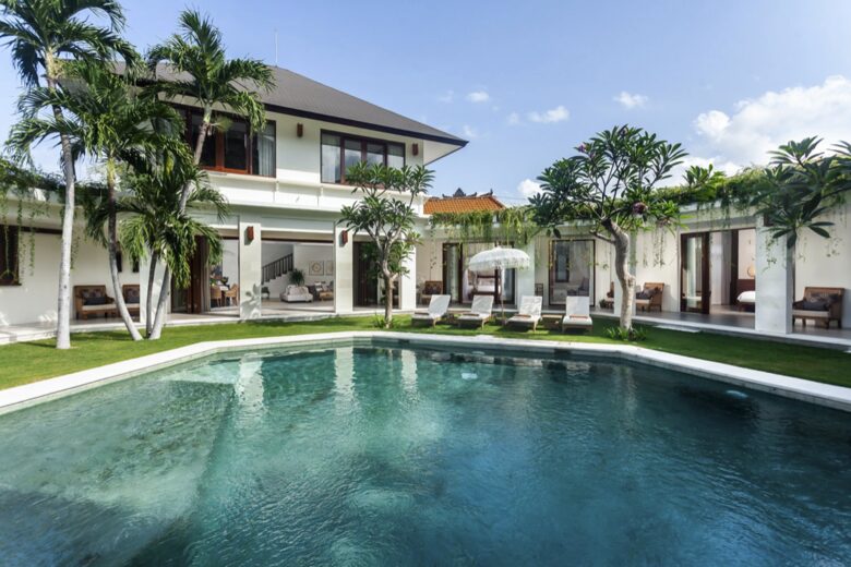 Tropical Escape in the Heart of Seminyak Steps from the Beach - Seminyak, Indonesia