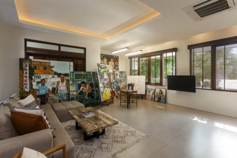 Tropical Escape in the Heart of Seminyak Steps from the Beach - Seminyak, Indonesia