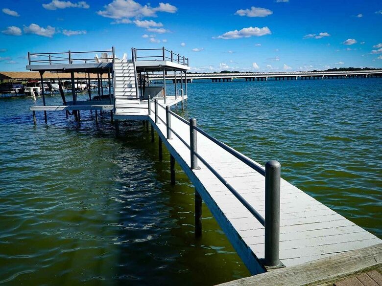Sprawling Waterfront Haven with Private Dock & Boat Rental Option - Gun Barrel City, Texas