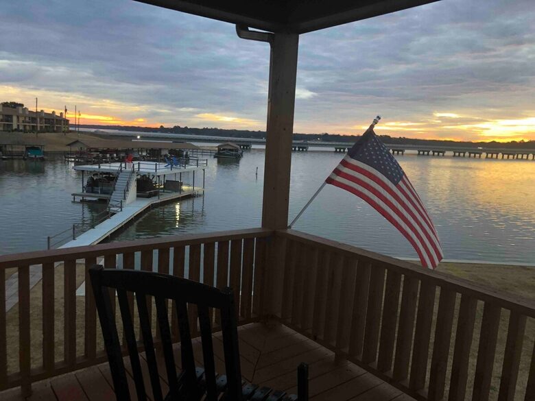 Sprawling Waterfront Haven with Private Dock & Boat Rental Option - Gun Barrel City, Texas