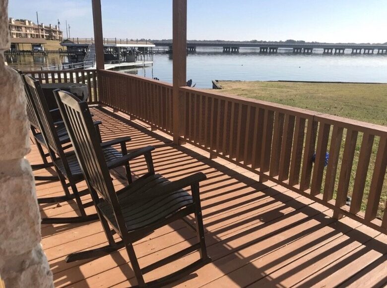 Sprawling Waterfront Haven with Private Dock & Boat Rental Option - Gun Barrel City, Texas