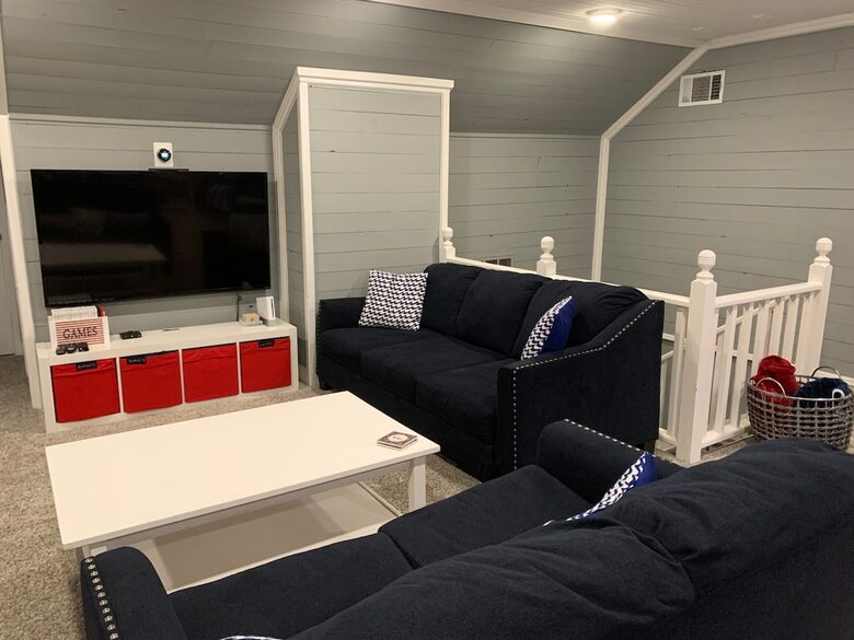 Sprawling Waterfront Haven with Private Dock & Boat Rental Option - Gun Barrel City, Texas