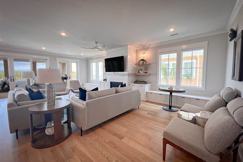 Sophisticated Oceanfront Retreat with Breathtaking Views - Wrightsville Beach, North Carolina