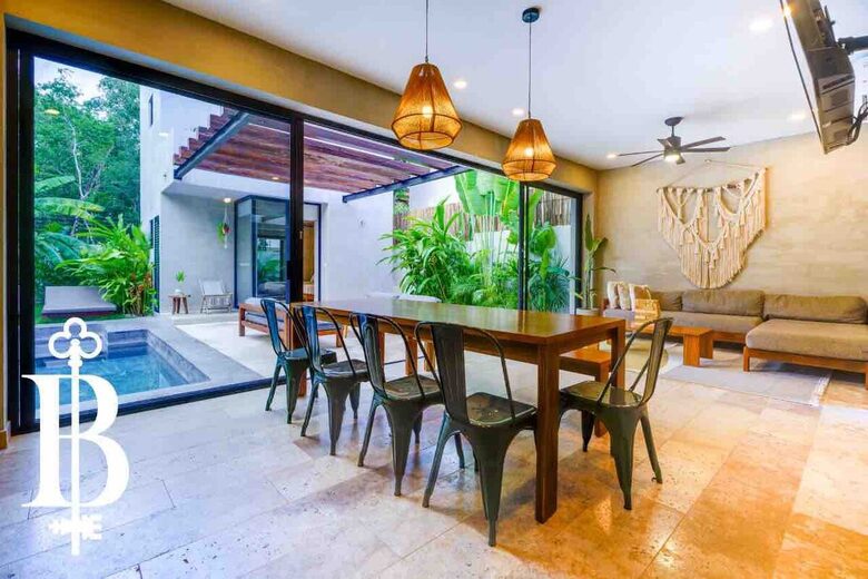 Contemporary Retreat Near Tulum’s Beaches - Tulum, Mexico