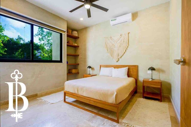 Contemporary Retreat Near Tulum’s Beaches - Tulum, Mexico