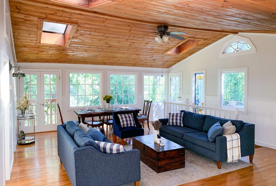 A Century-Old Retreat Above the Russian River - Guerneville, California