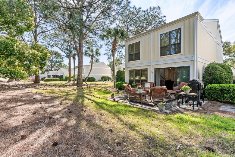 Refined Coastal Retreat in Miramar Beach - Miramar Beach, Florida