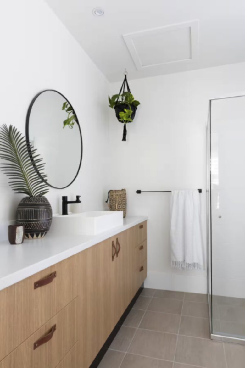 A Coastal Sanctuary in Currumbin - Gold Coast, Australia