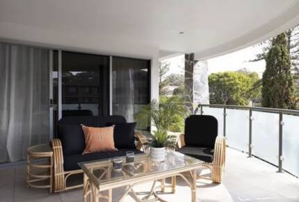 A Coastal Sanctuary in Currumbin - Gold Coast, Australia
