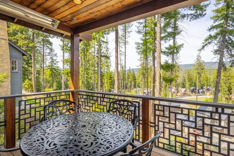 Three-Story Mountain Escape in the Heart of Suncadia - Cle Elum, Washington