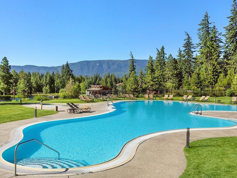 Three-Story Mountain Escape in the Heart of Suncadia - Cle Elum, Washington