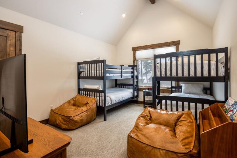 Three-Story Mountain Escape in the Heart of Suncadia - Cle Elum, Washington