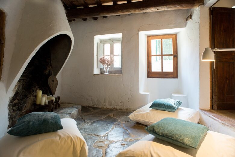 Country House with Pool – Close to Barcelona - Rocafort, Barcelona, Spain